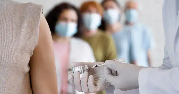 Vaccino anticovid e decessi il rapporto aifa 22 decessi su 10 milioni