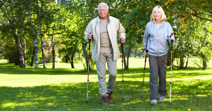 over 85 camminare 10 minuti al giorno allunga la vita