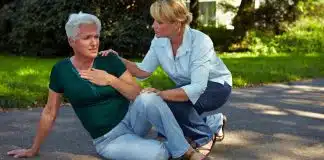 anziani cadute rischio letale